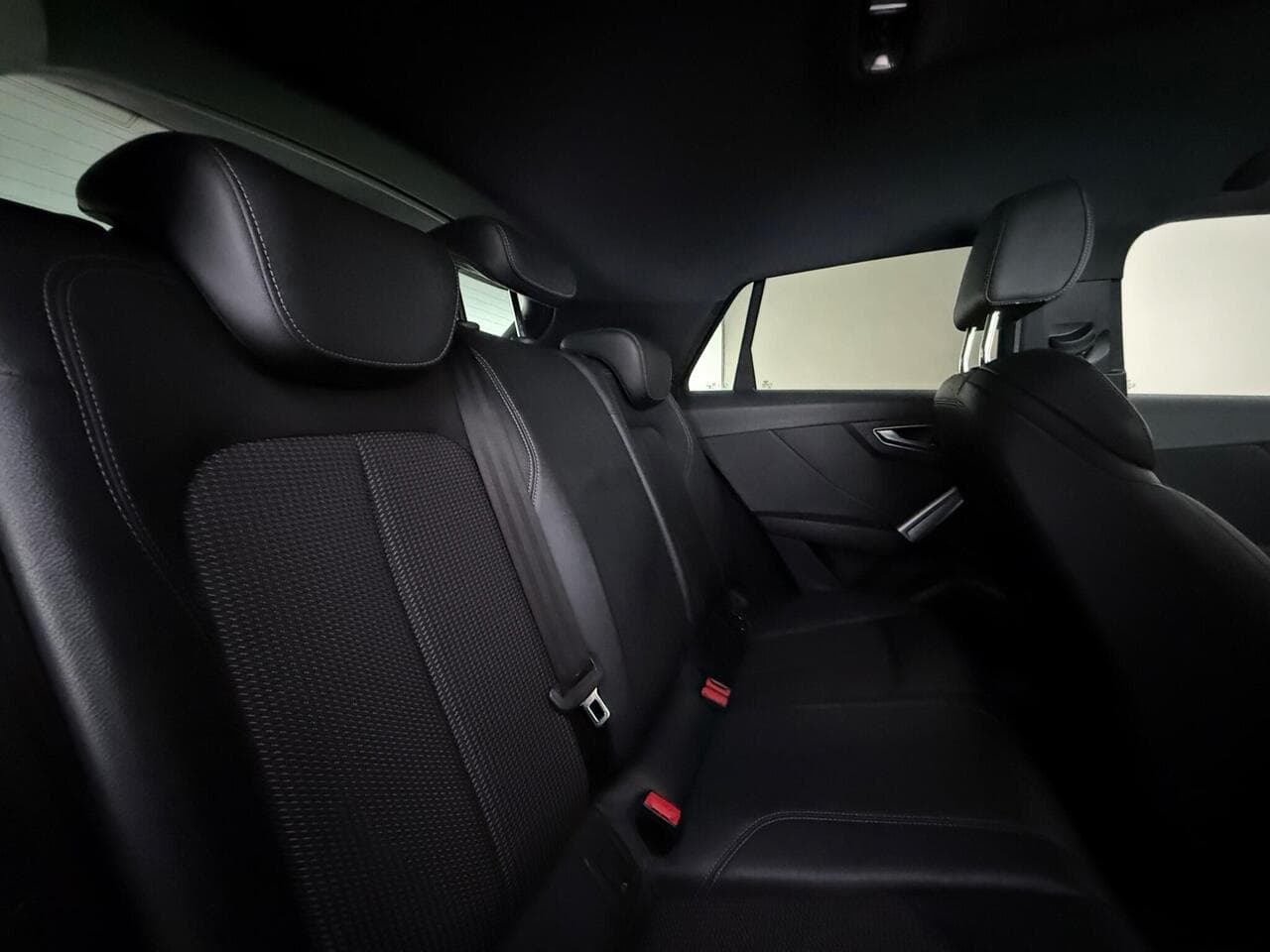 Audi Q2 thumbnail Seats Rear