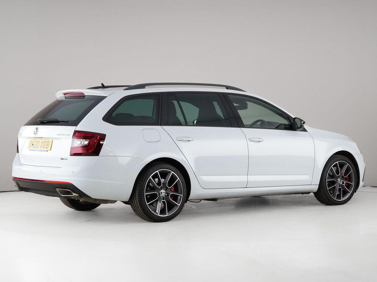 Skoda Octavia thumbnail Side Right