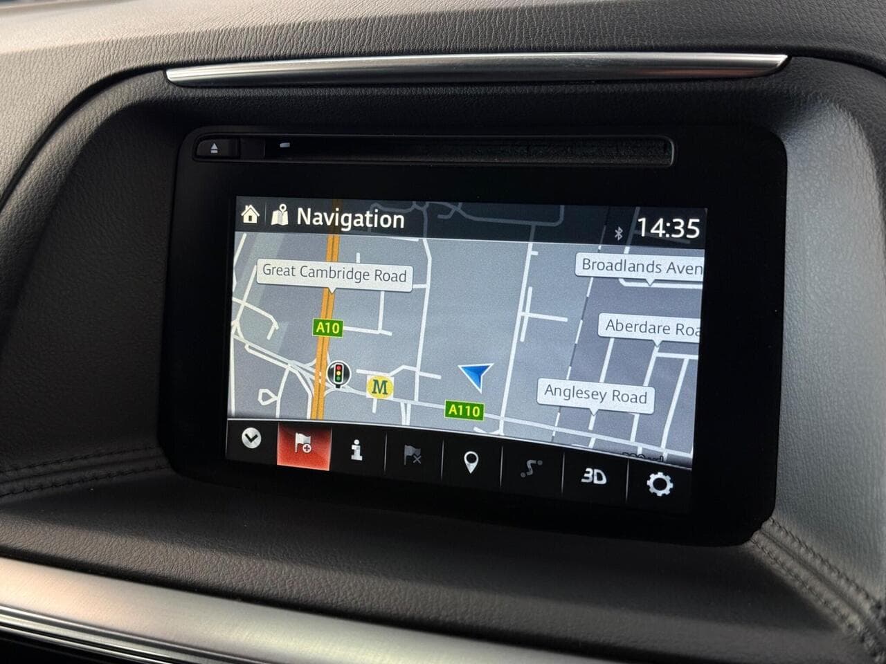 Mazda CX-5 thumbnail Infotainment System