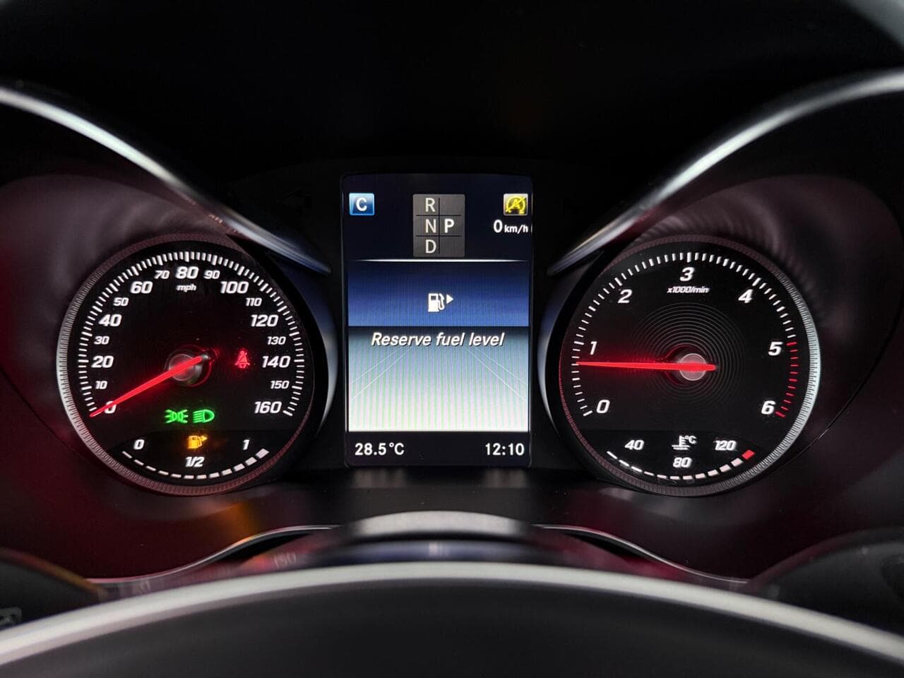 Mercedes-Benz GLC thumbnail Driver Instruments