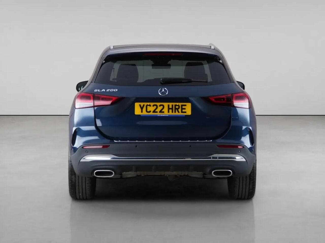 Mercedes-Benz GLA thumbnail Rear