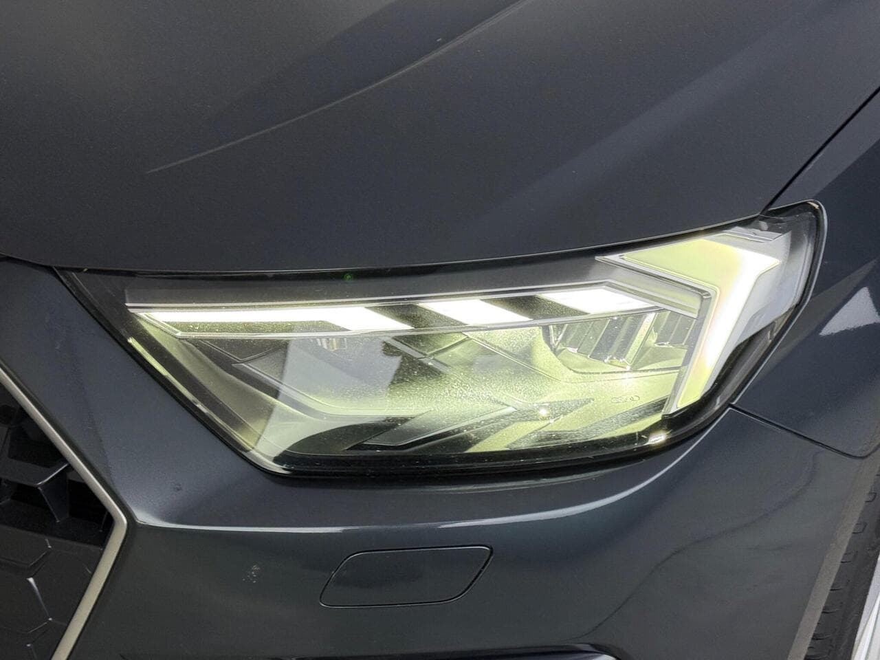 Audi A1 thumbnail Lights Front