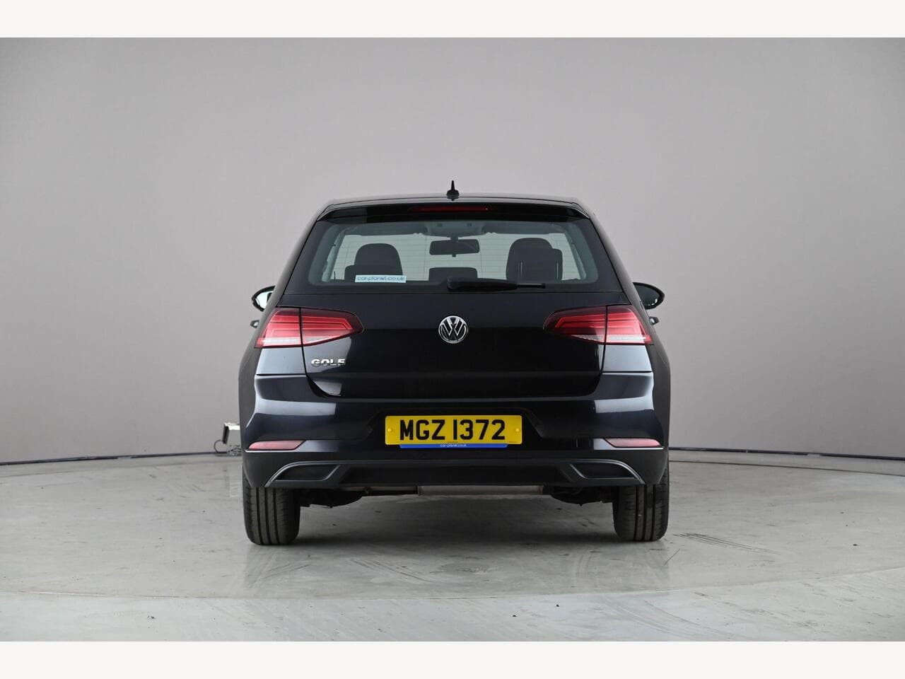 Volkswagen Golf thumbnail Rear
