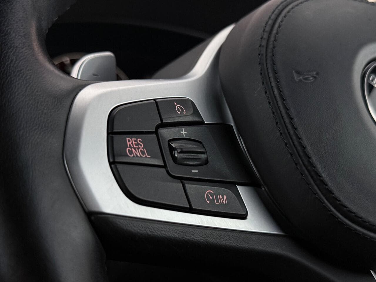 BMW 5 Series thumbnail Misc Controls