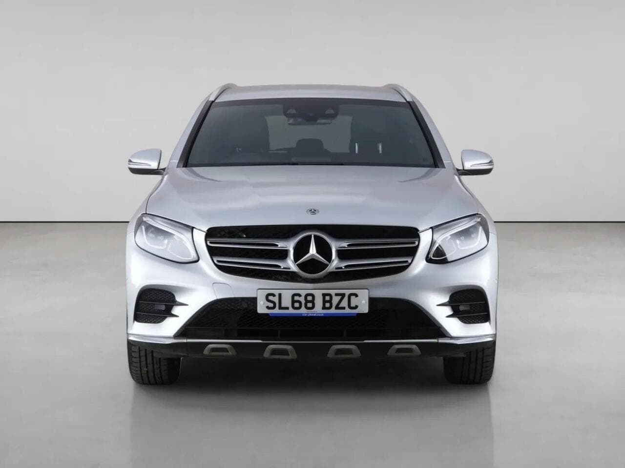 Mercedes-Benz GLC thumbnail Front