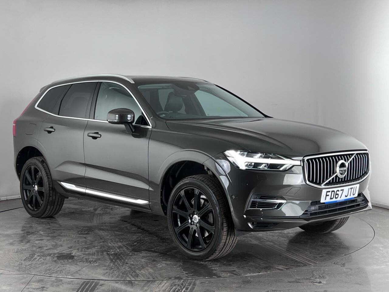 Volvo XC60 - Volvo XC60 2.0h T8 Twin Engine 10.4kWh Inscription Pro Auto AWD Euro 6 (s/s) 5dr