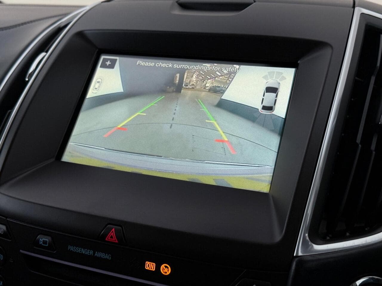 Ford S-Max thumbnail Infotainment System