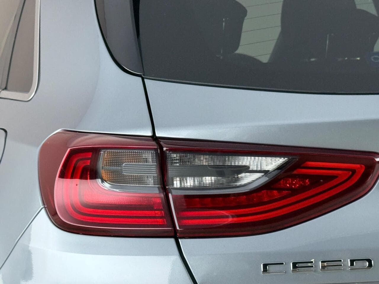 Kia Ceed thumbnail Lights Rear