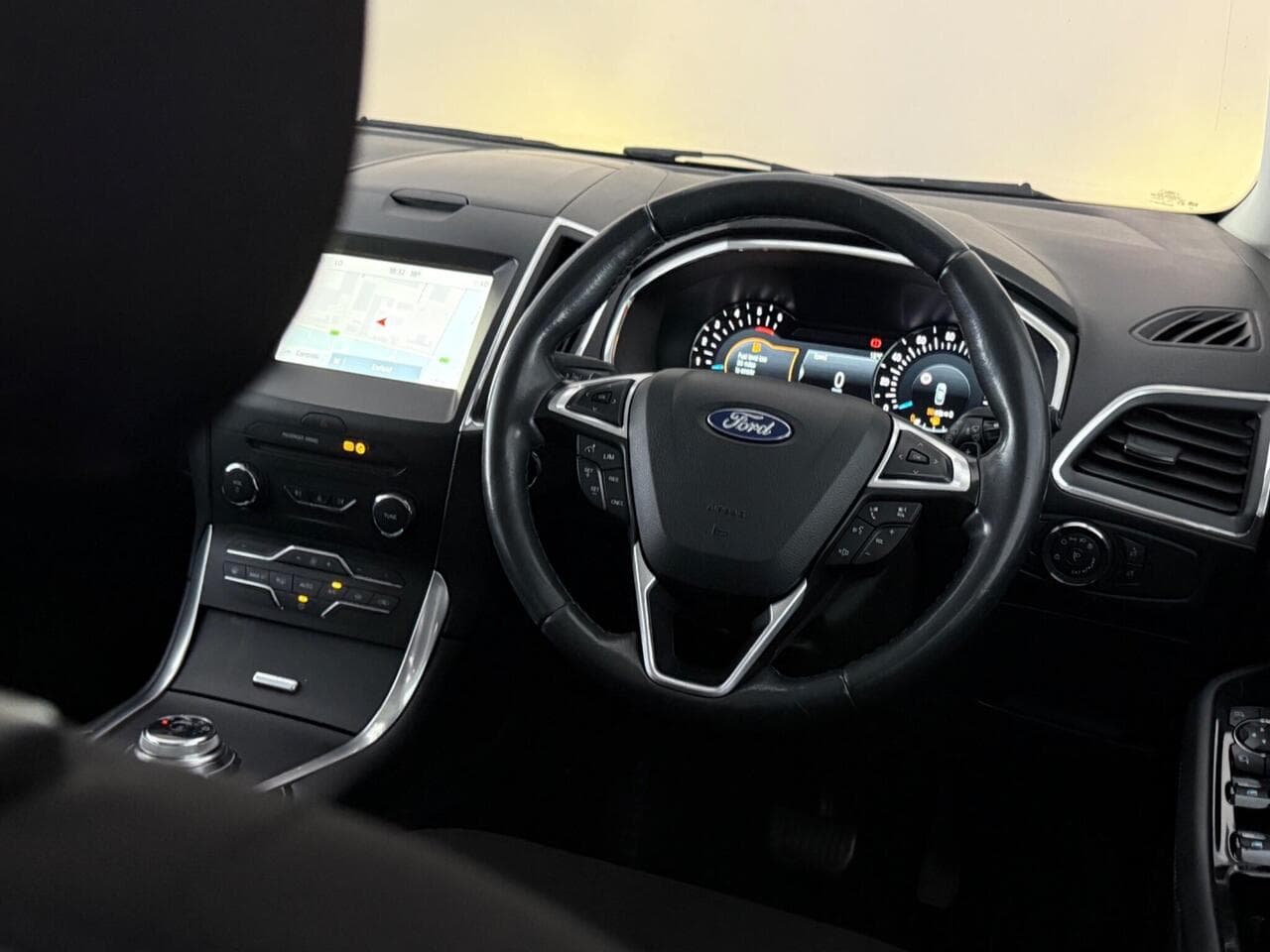 Ford Galaxy thumbnail Inconclusive
