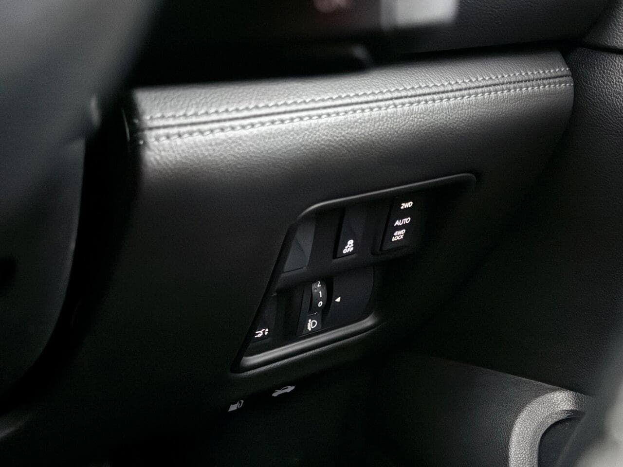 Renault Koleos thumbnail Misc Controls