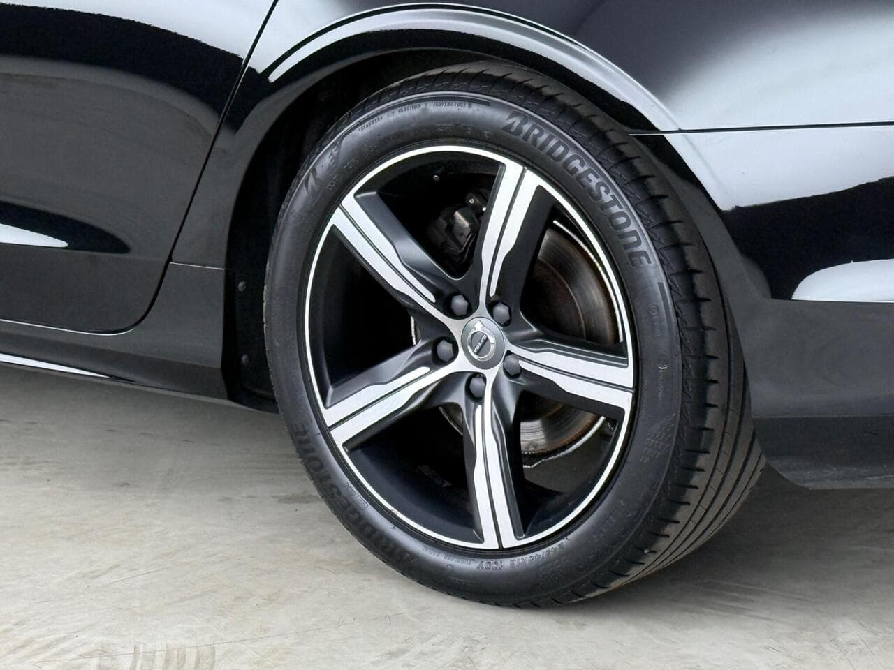 Volvo S90 thumbnail Wheel