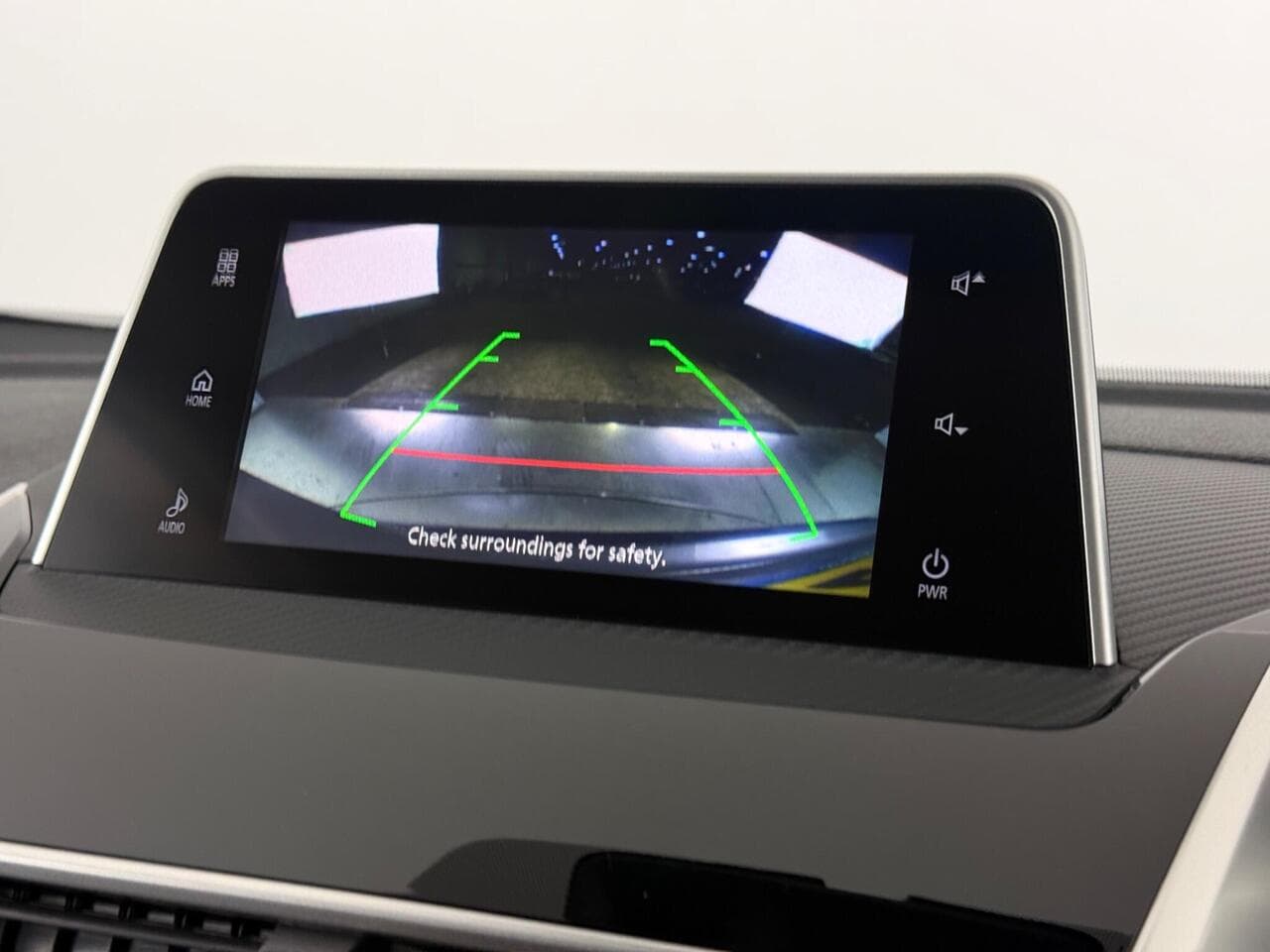 Mitsubishi Eclipse Cross thumbnail Infotainment System