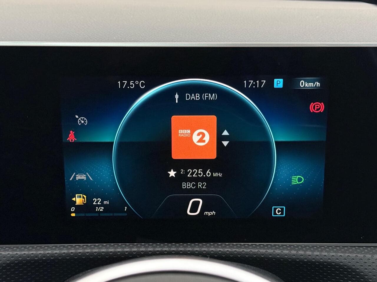 Mercedes-Benz A Class thumbnail Driver Instruments