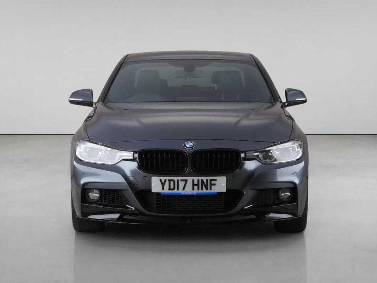 BMW 3 Series thumbnail Front
