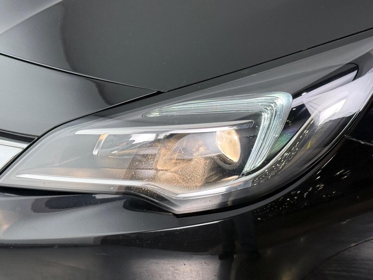 Vauxhall Astra thumbnail Lights Front