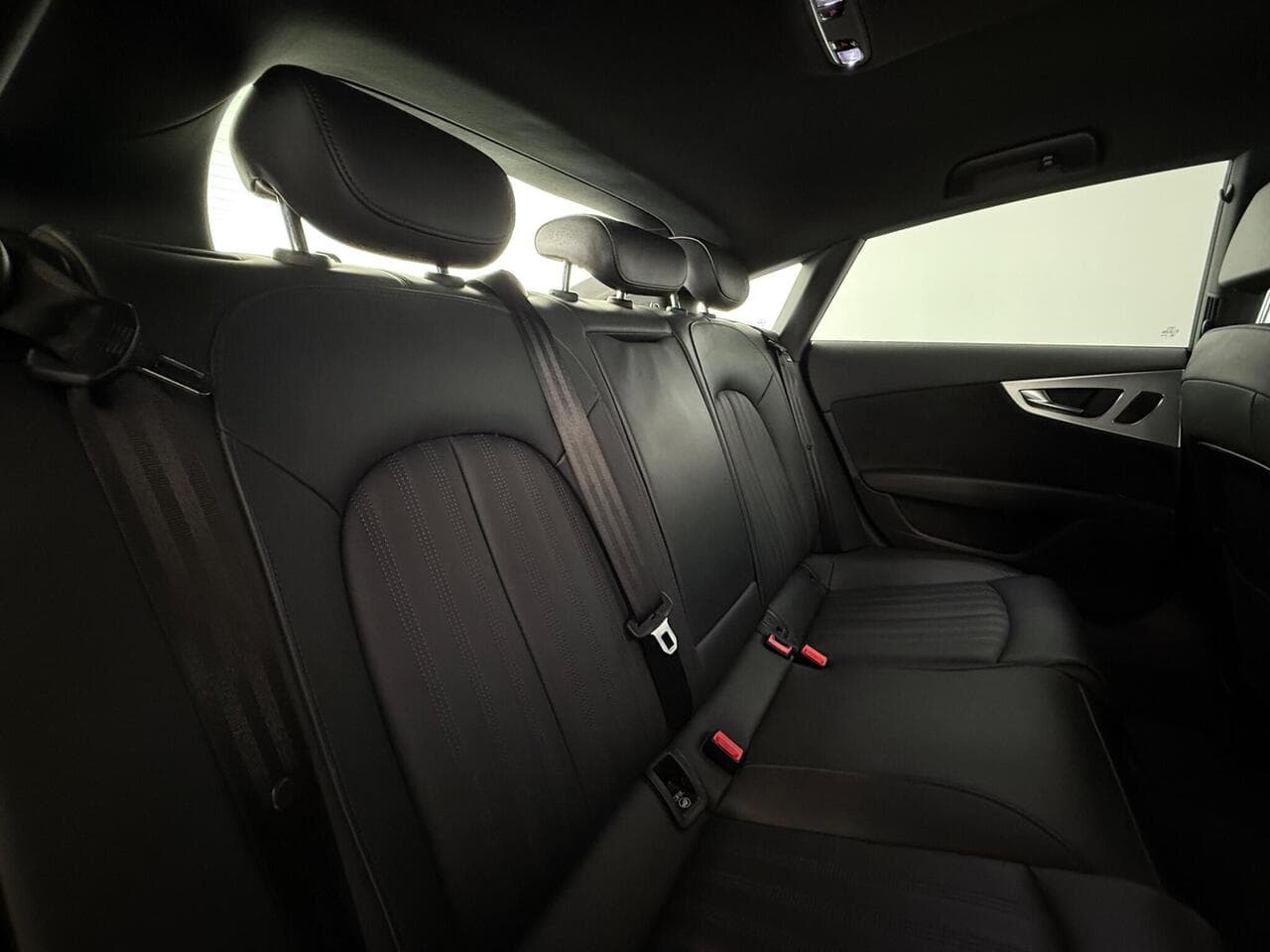 Audi A7 thumbnail Seats Rear
