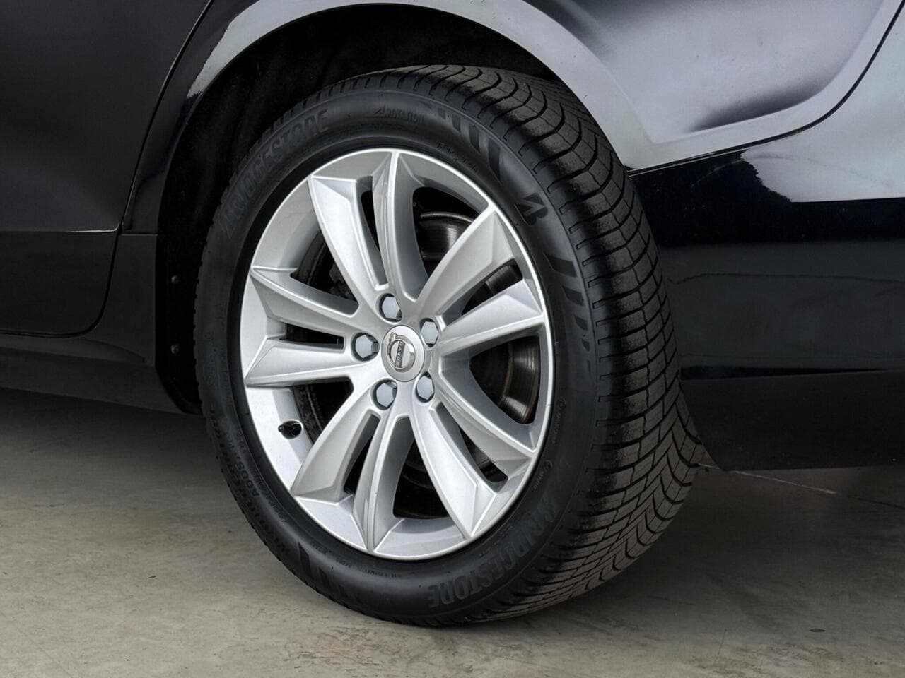 Volvo V60 thumbnail Wheel