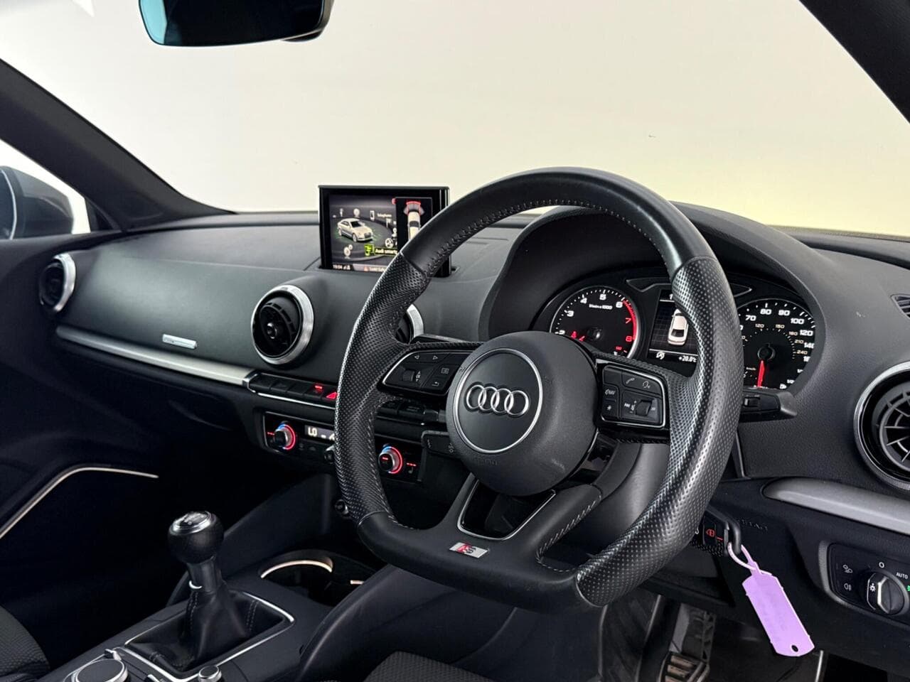 Audi A3 thumbnail Interior Front