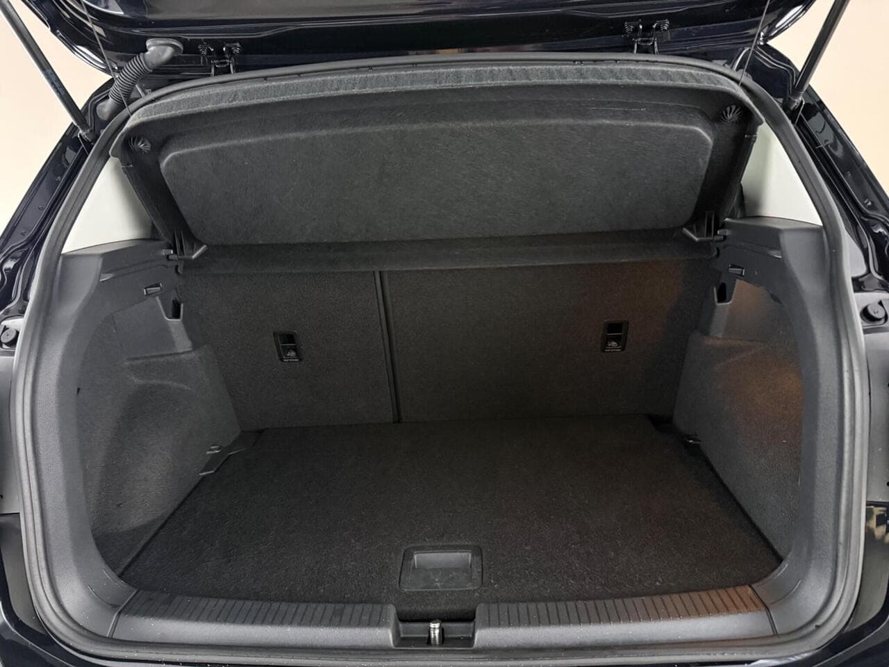 Volkswagen T-Cross thumbnail Boot
