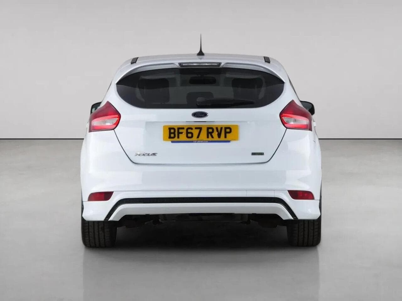 Ford Focus thumbnail Rear