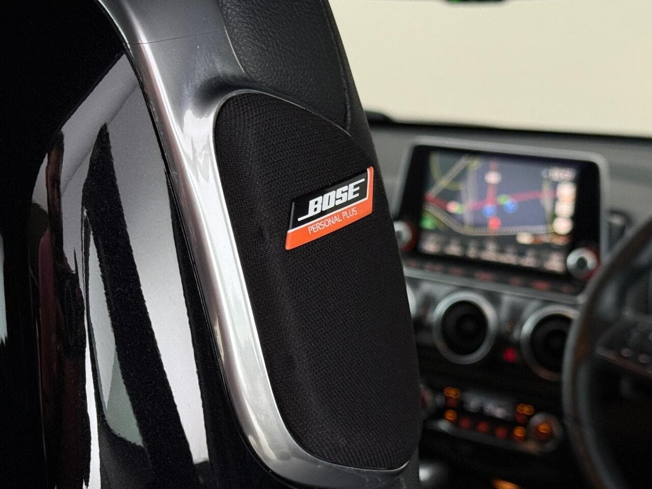 Nissan Juke thumbnail Interior Front
