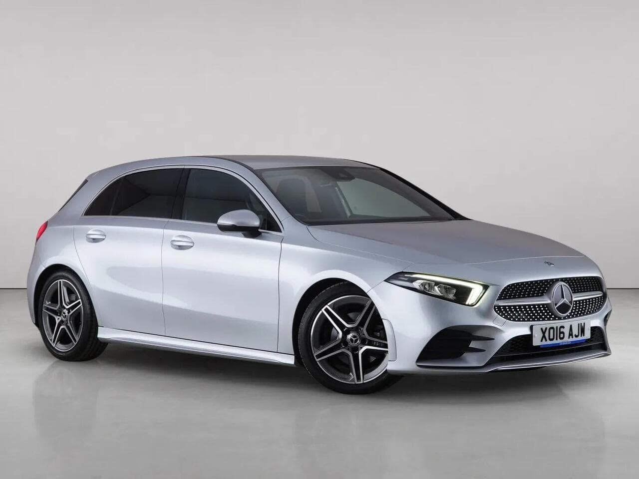 Mercedes-Benz A Class - Mercedes-Benz A Class 1.3 A200 AMG Line 7G-DCT Euro 6 (s/s) 5dr