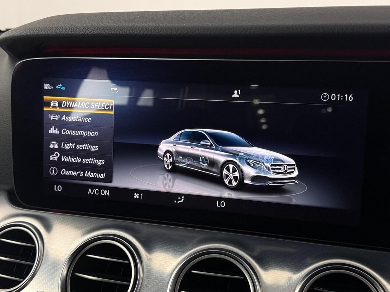 Mercedes-Benz E Class thumbnail Infotainment System