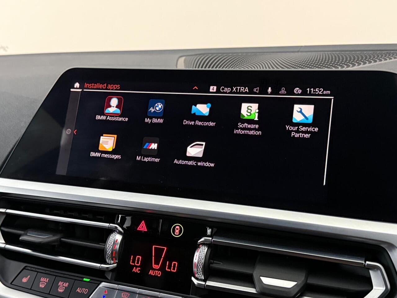 BMW 3 Series thumbnail Infotainment System