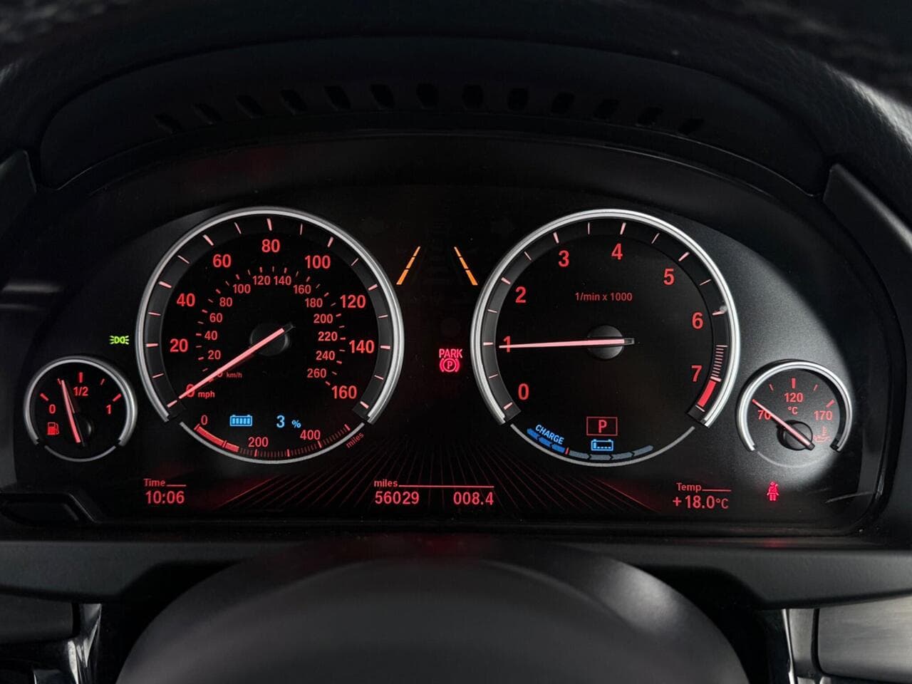 BMW X5 thumbnail Driver Instruments