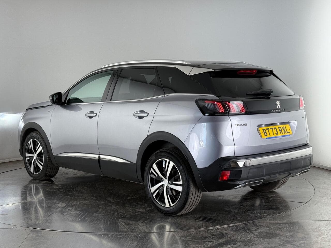Peugeot 3008 thumbnail Rear Left