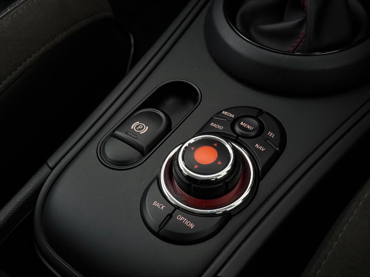 MINI Countryman thumbnail Misc Controls