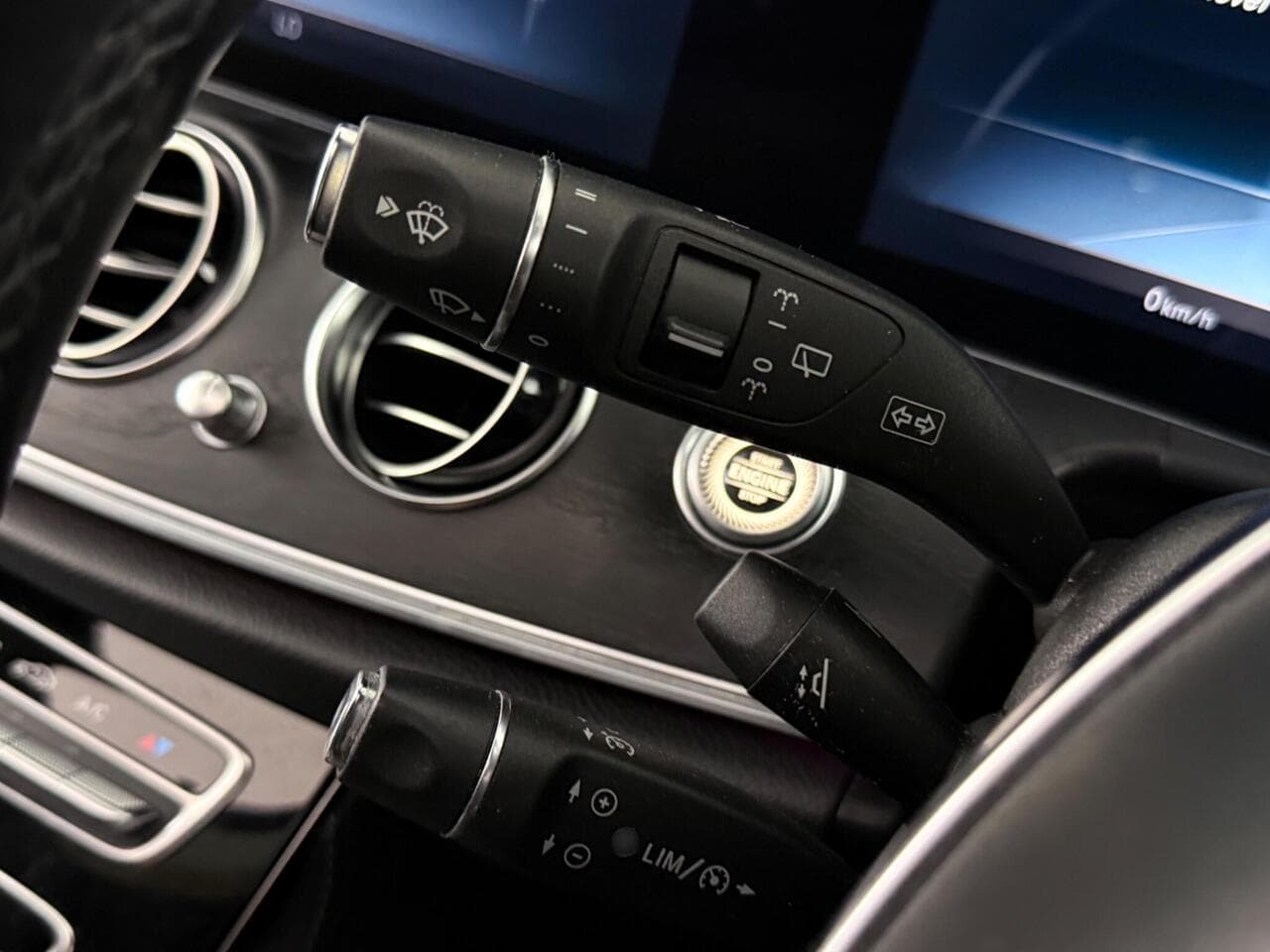 Mercedes-Benz E Class thumbnail Misc Controls