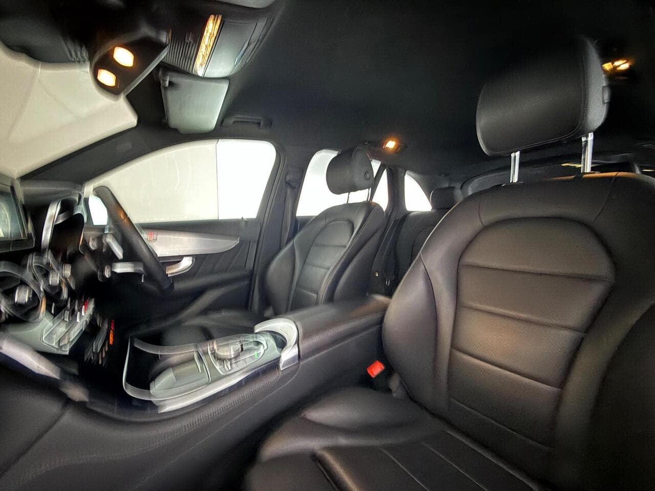 Mercedes-Benz GLC thumbnail Seat Front Passenger