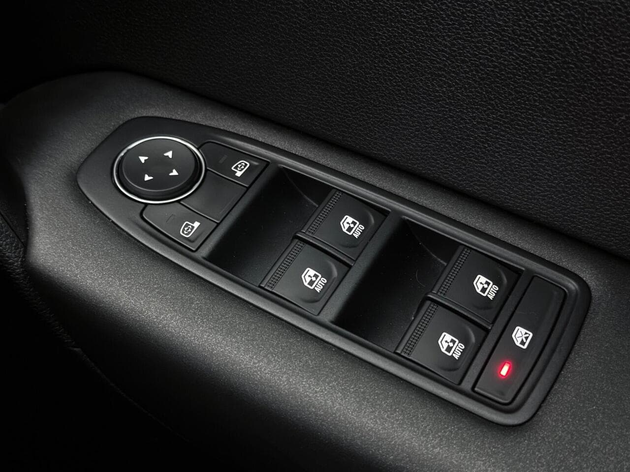 Renault Captur thumbnail Misc Controls