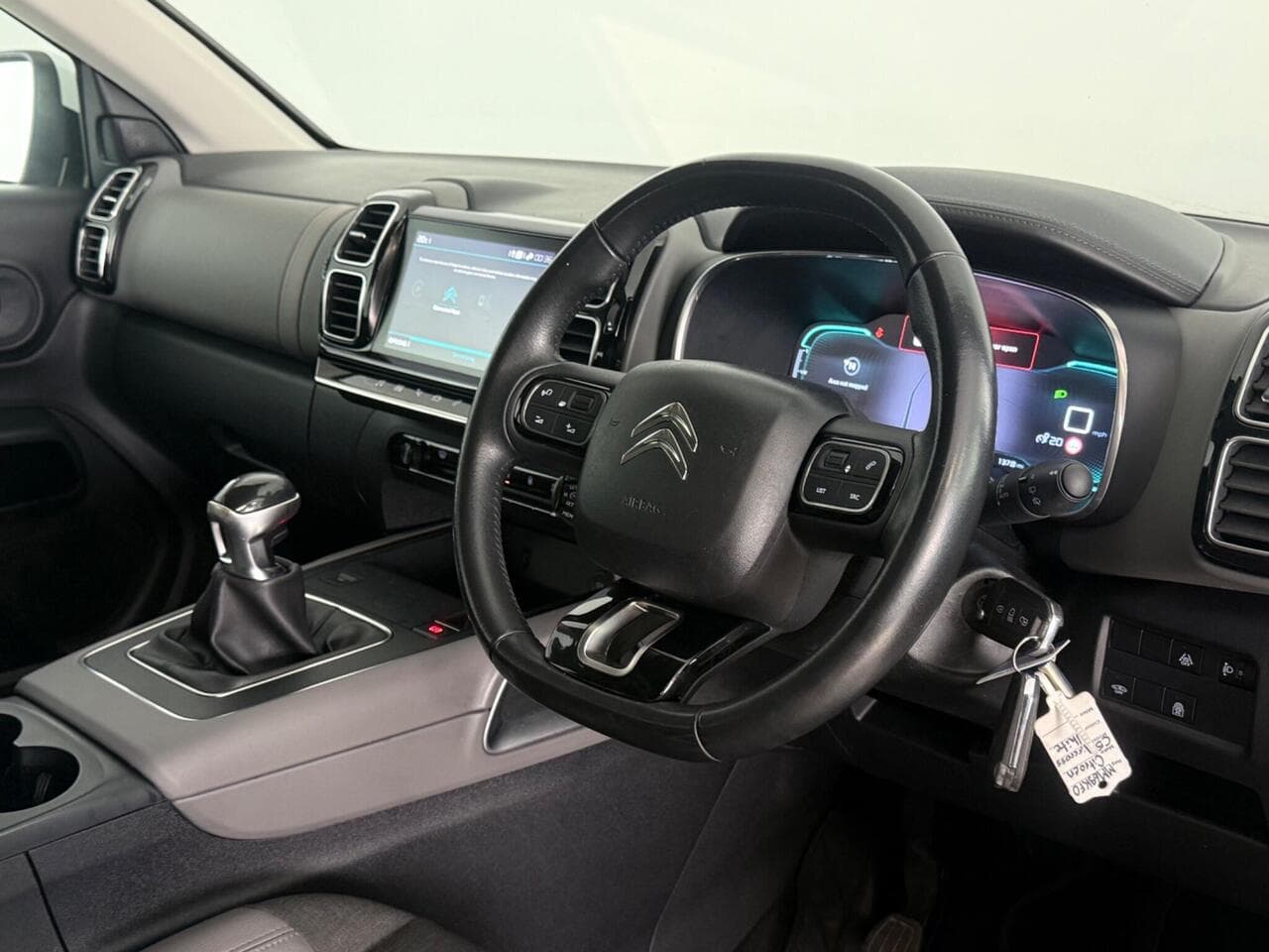 Citroen C5 Aircross thumbnail Interior Front