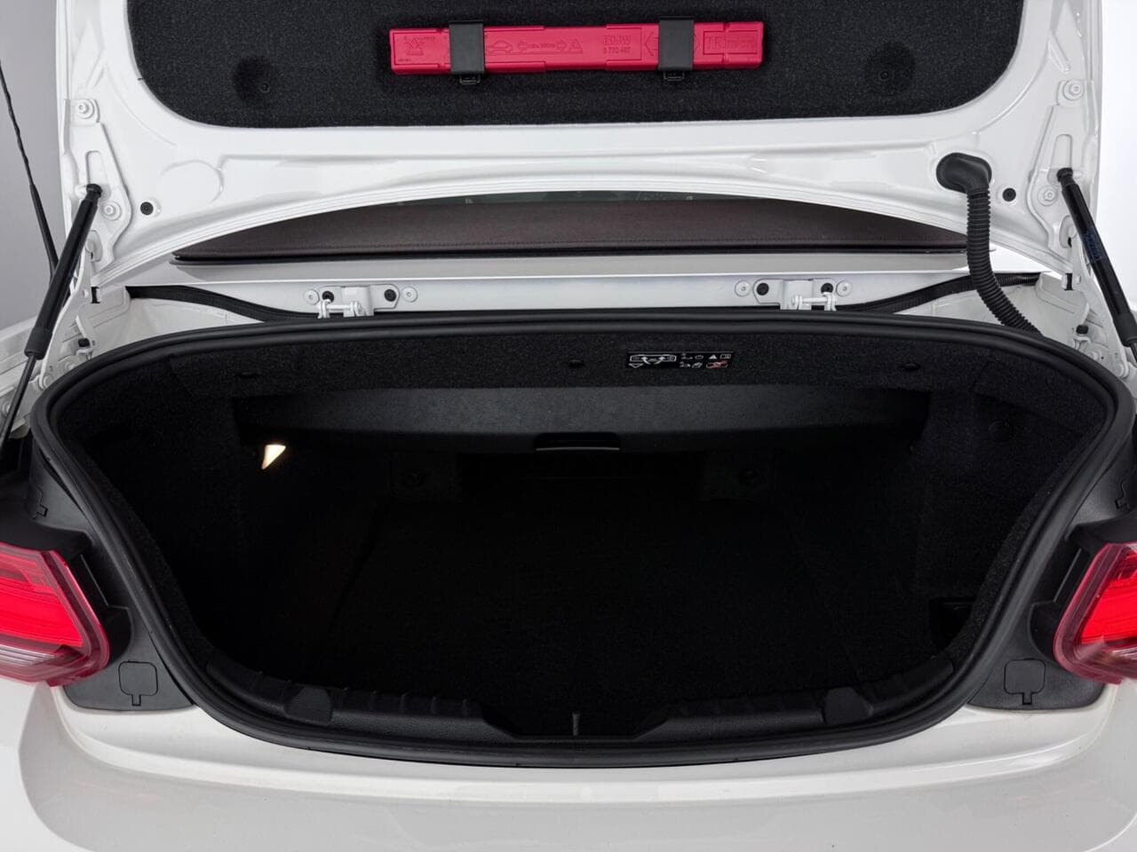 BMW 2 Series thumbnail Boot