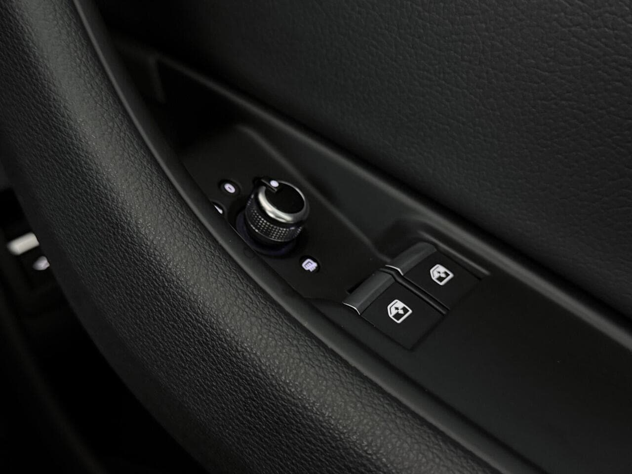 Audi A5 thumbnail Misc Controls