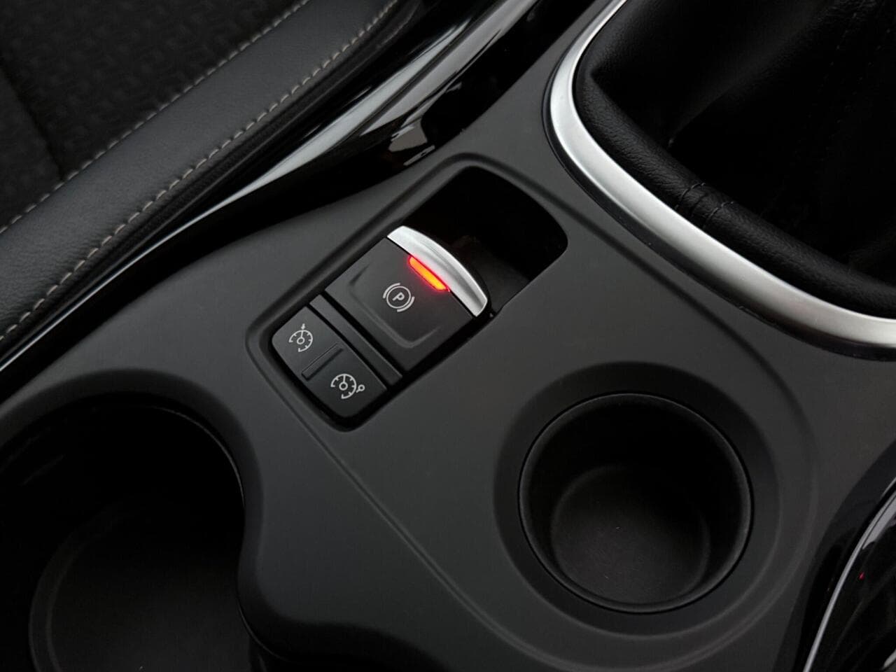 Renault Kadjar thumbnail Misc Controls