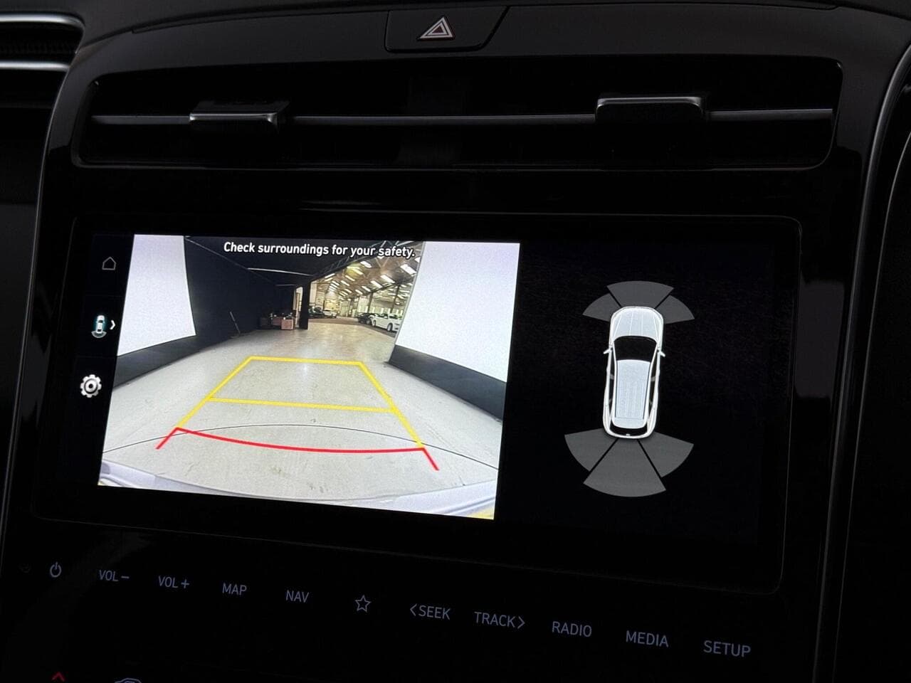 Hyundai TUCSON thumbnail Infotainment System