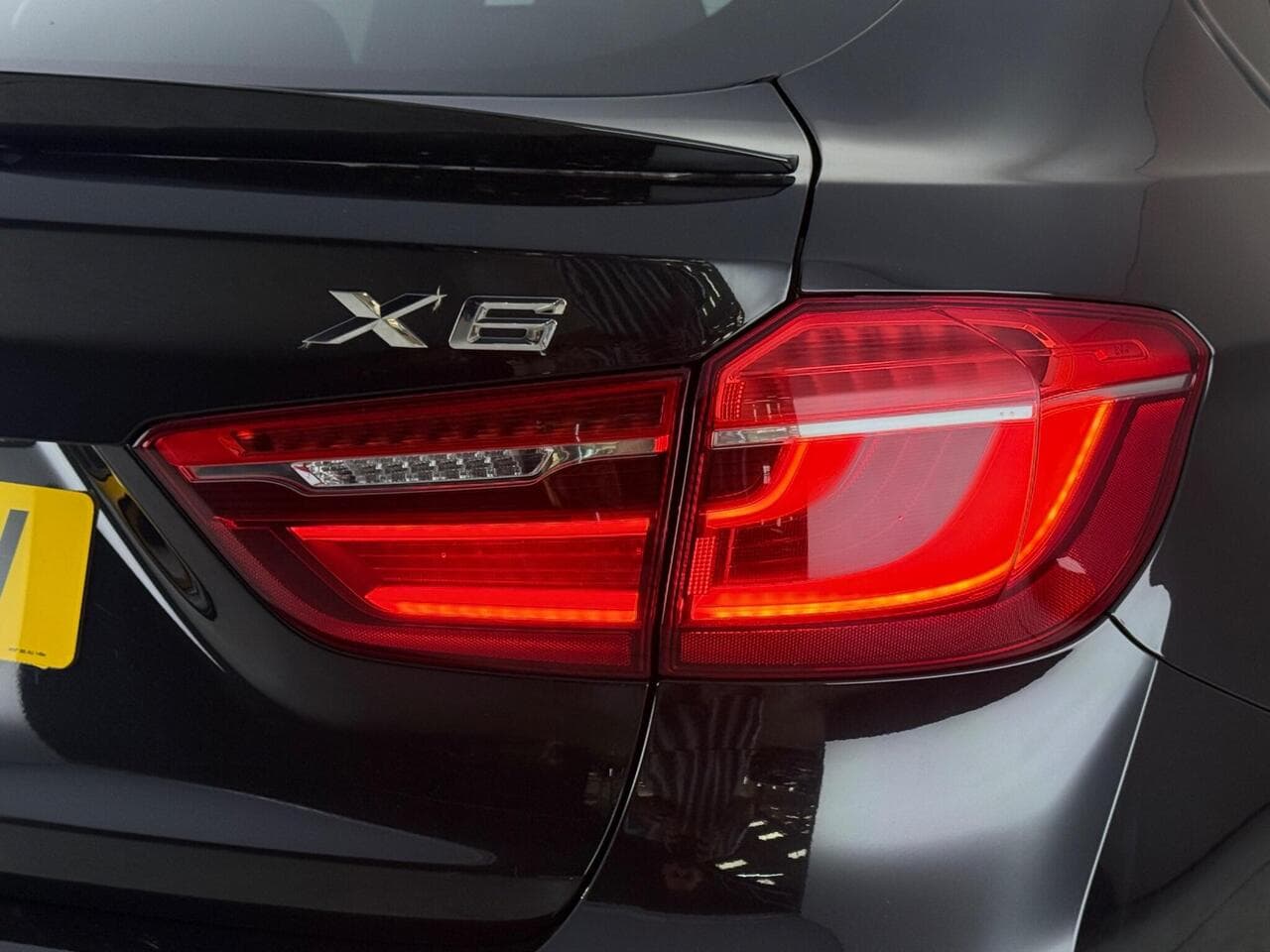 BMW X6 thumbnail Lights Rear