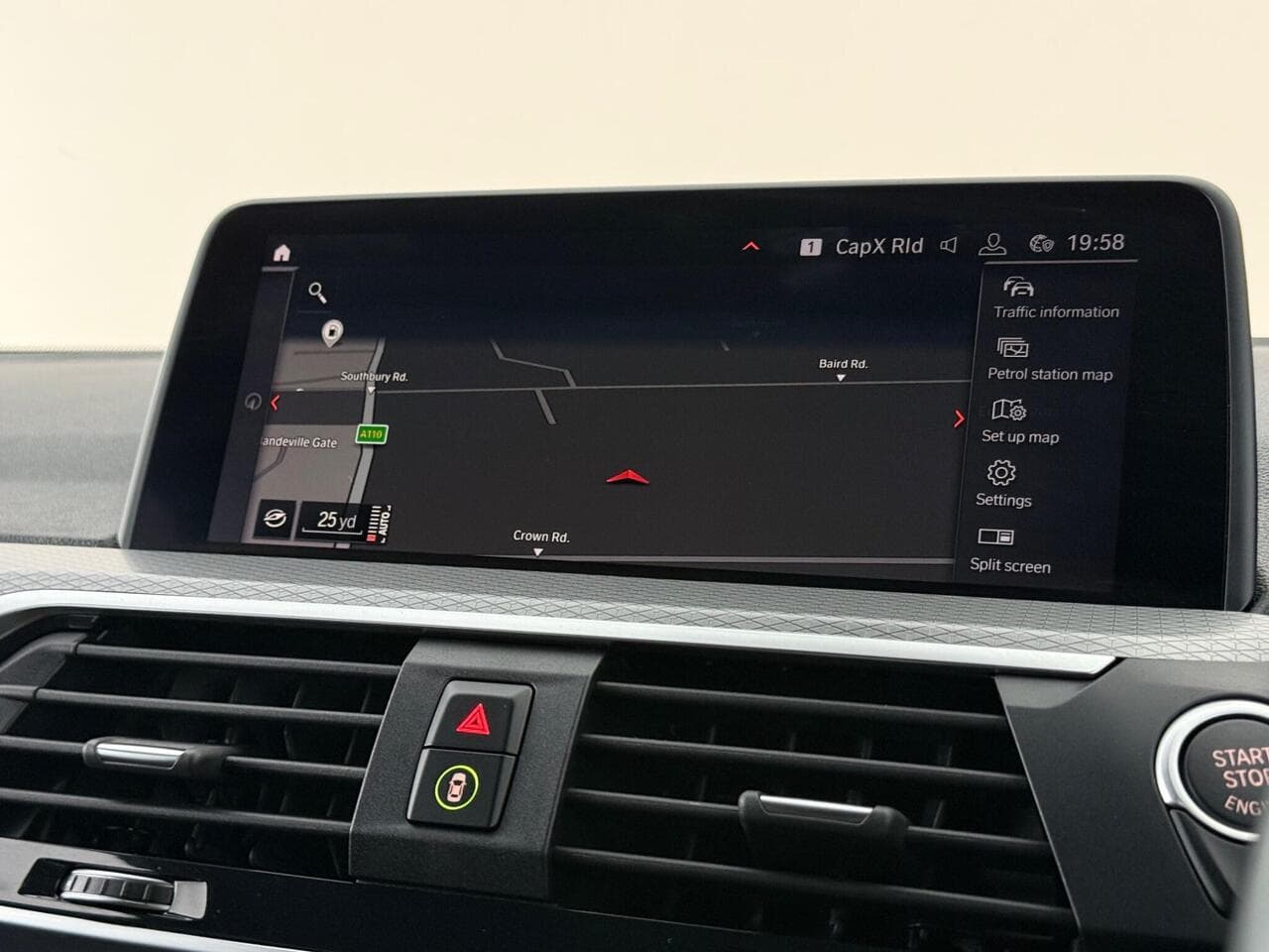 BMW X3 thumbnail Infotainment System