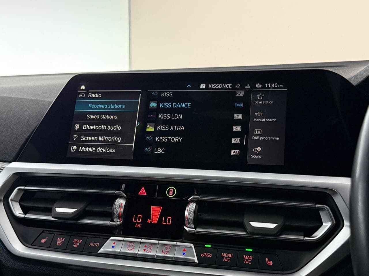 BMW 3 Series thumbnail Infotainment System