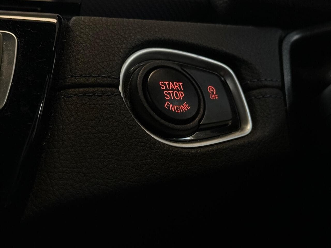 BMW 2 Series Active Tourer thumbnail Misc Controls