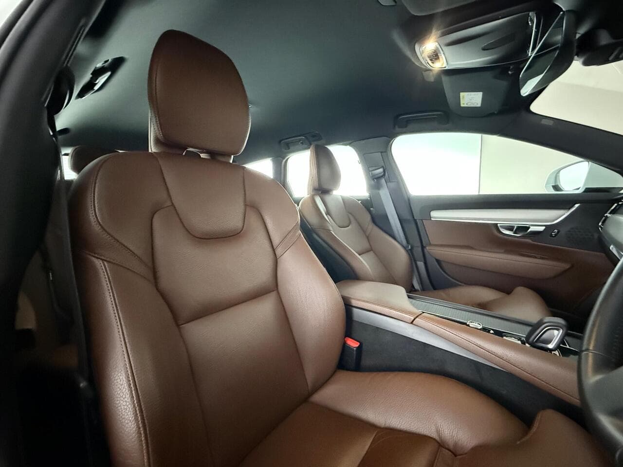 Volvo V90 thumbnail Seat Driver