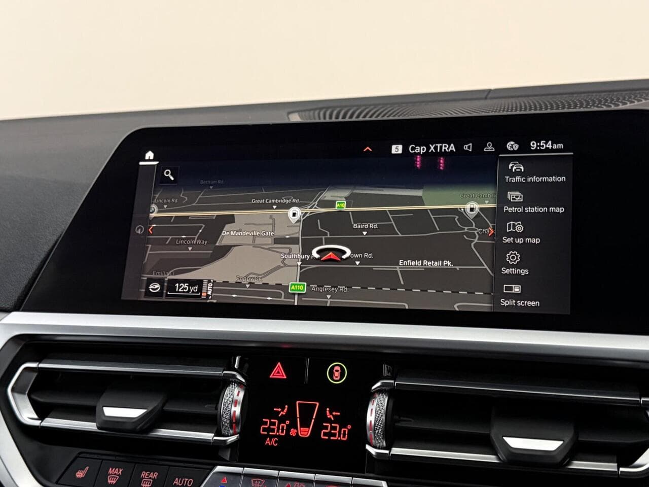 BMW 3 Series thumbnail Infotainment System