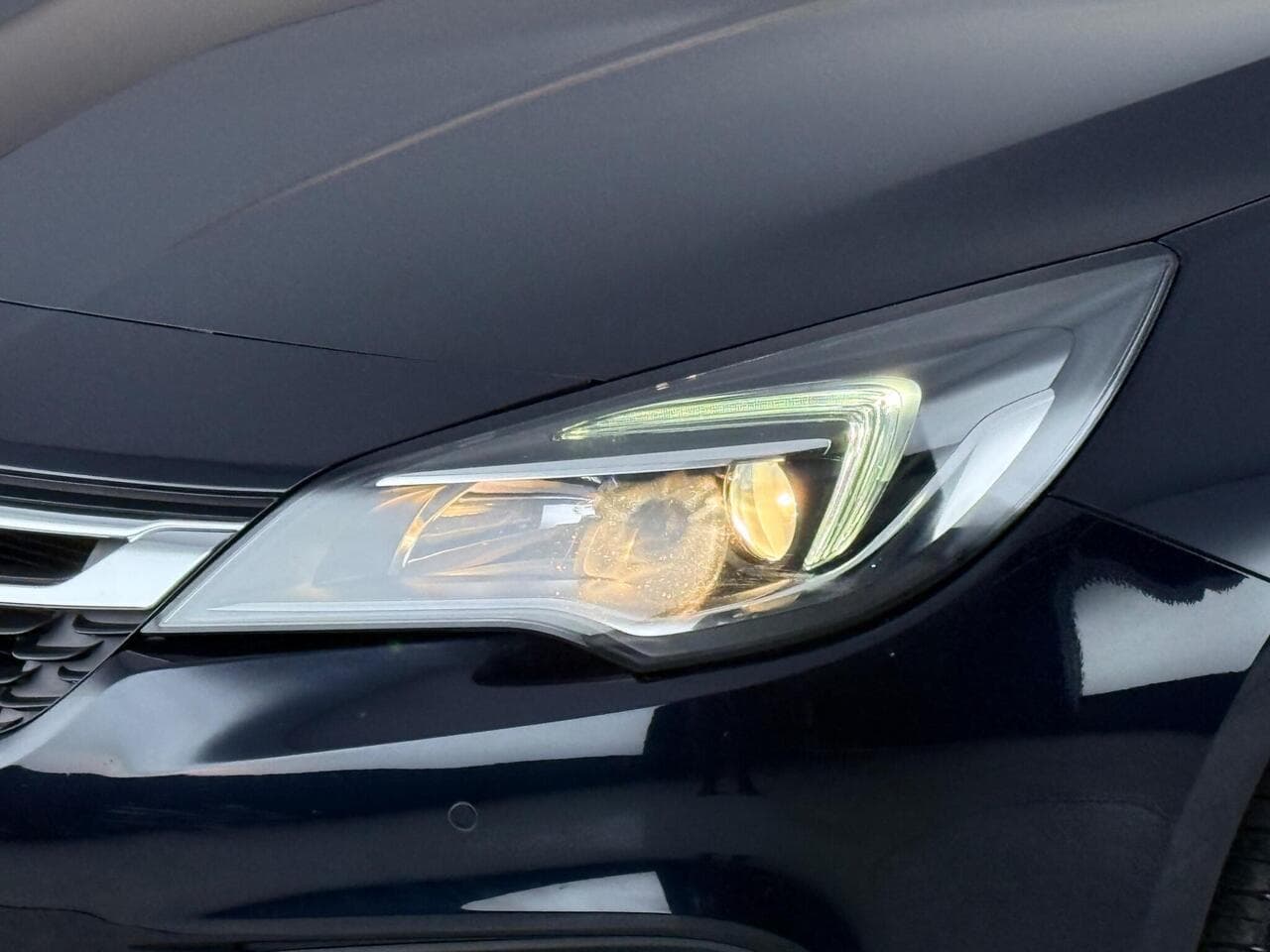 Vauxhall Astra thumbnail Lights Front