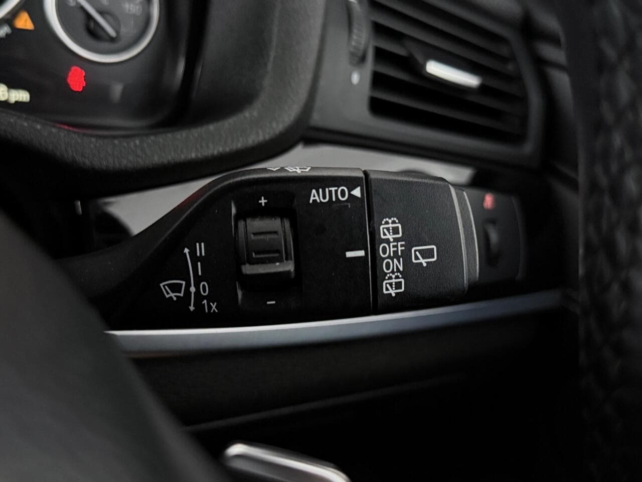 BMW X3 thumbnail Misc Controls
