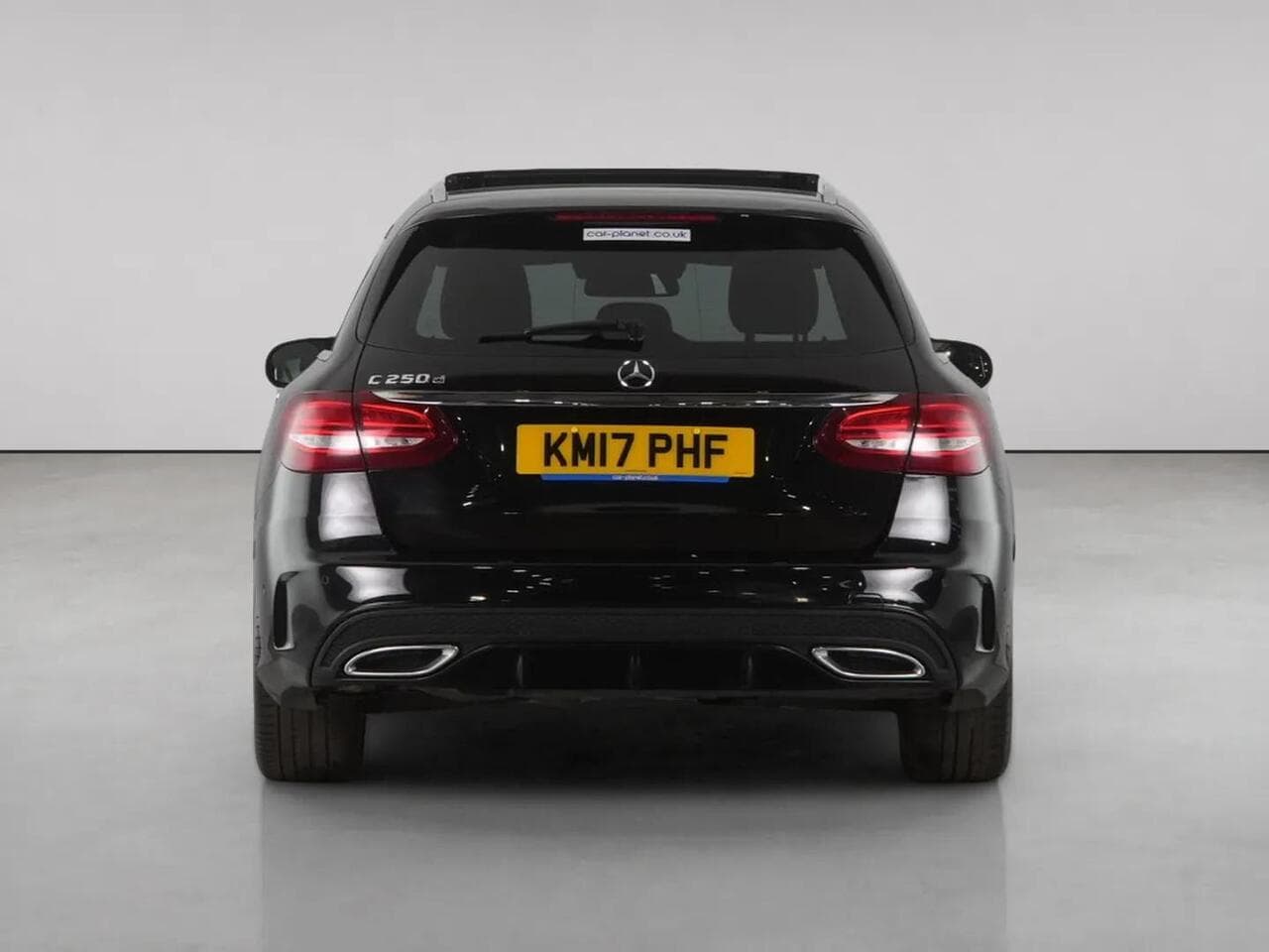 Mercedes-Benz C Class thumbnail Rear