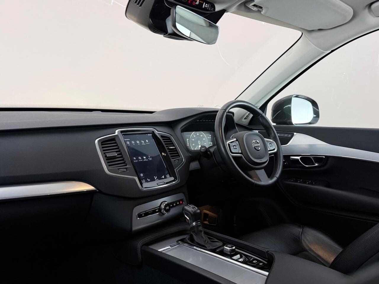 Volvo XC90 thumbnail Interior Front