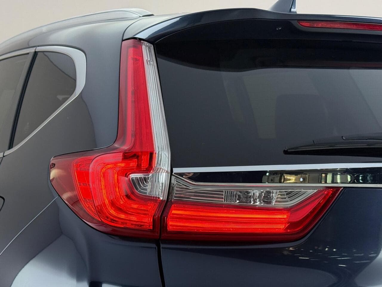 Honda CR-V thumbnail Lights Rear